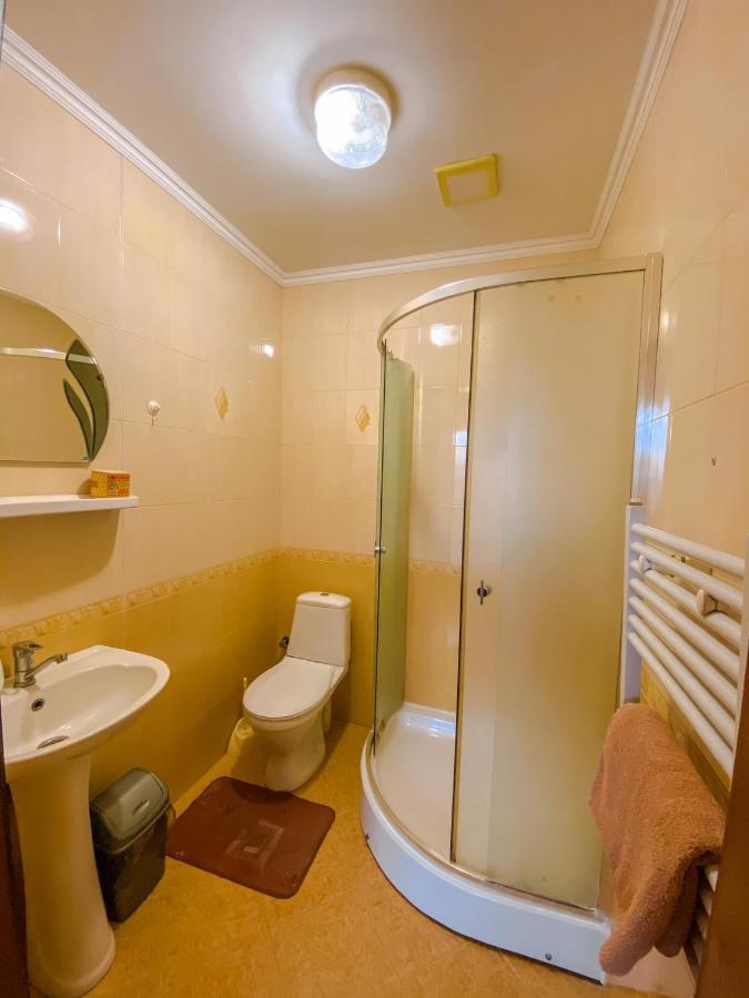 Domashnya Saduba Hotell Mukatjeve Exteriör bild