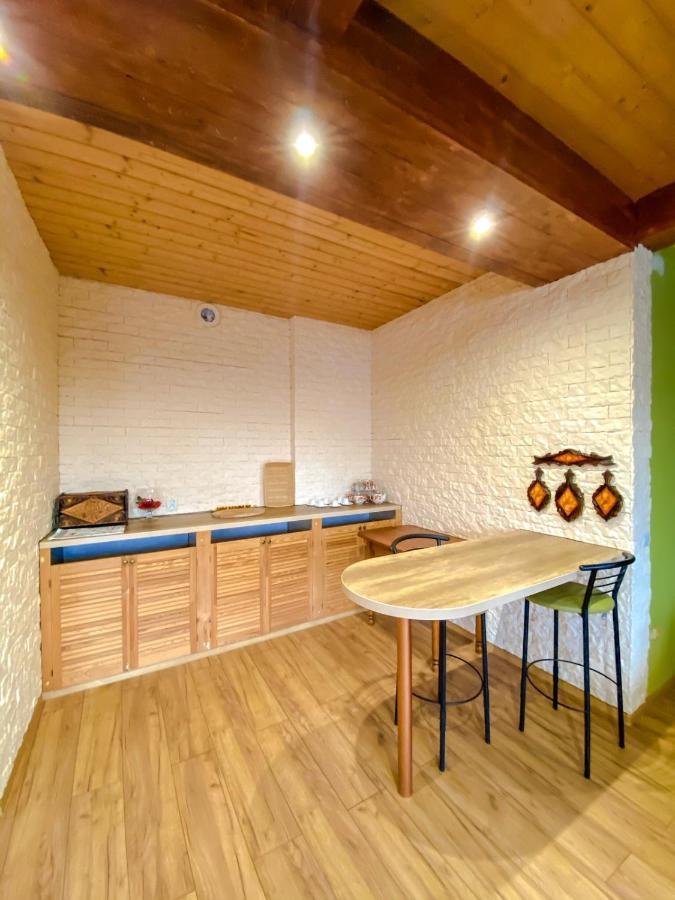 Domashnya Saduba Hotell Mukatjeve Exteriör bild