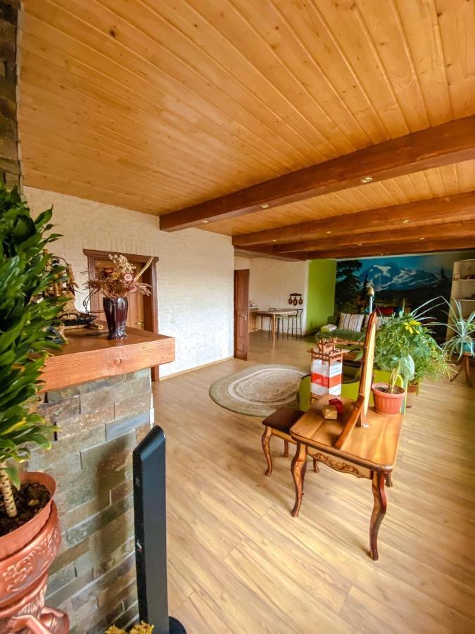 Domashnya Saduba Hotell Mukatjeve Exteriör bild